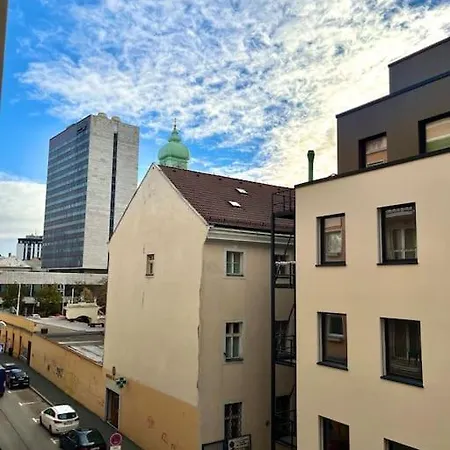 Cityserenity Rustic Lägenhet